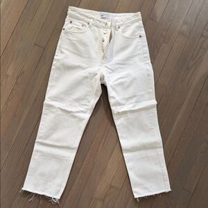 Zara White Ankle & Cropped Jeans